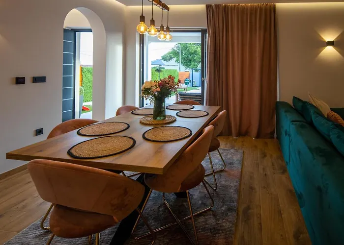 Vintage House Bella Biograd Na Moru
