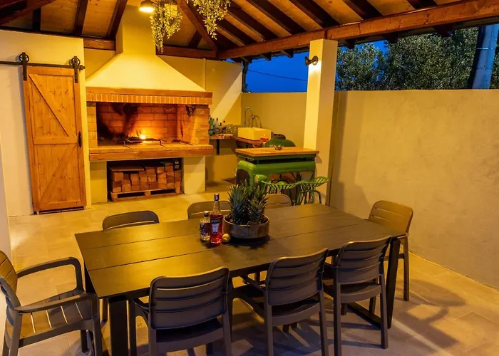 Βίλα Vintage House Bella *