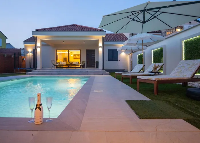 Villa Vintage House Bella *
