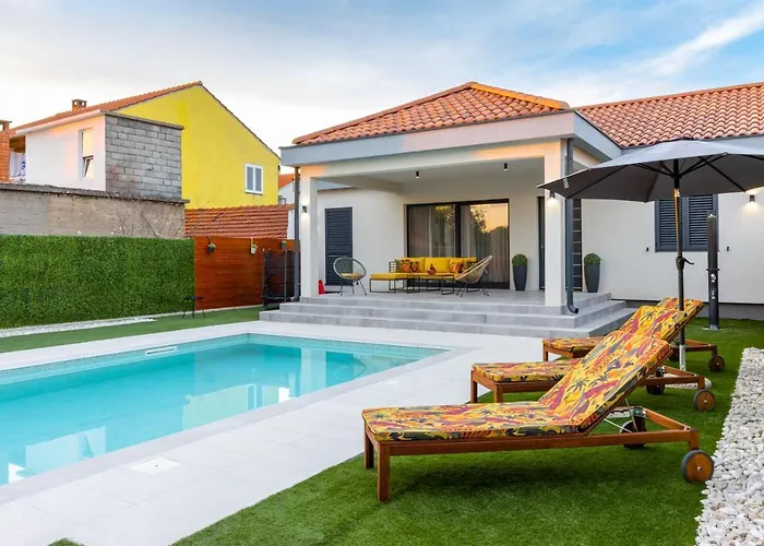 Vintage House Bella Villa